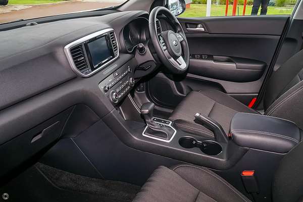 2020 Kia Sportage S QL