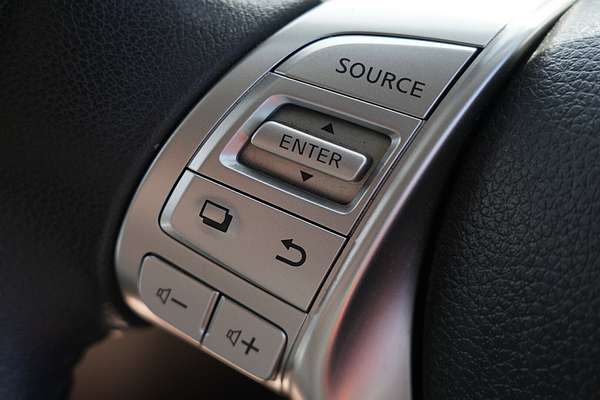 2017 Nissan Navara ST-X D23 Series 2 4X4