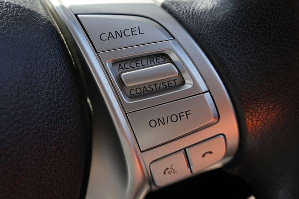 2017 Nissan Navara ST-X D23 Series 2 4X4