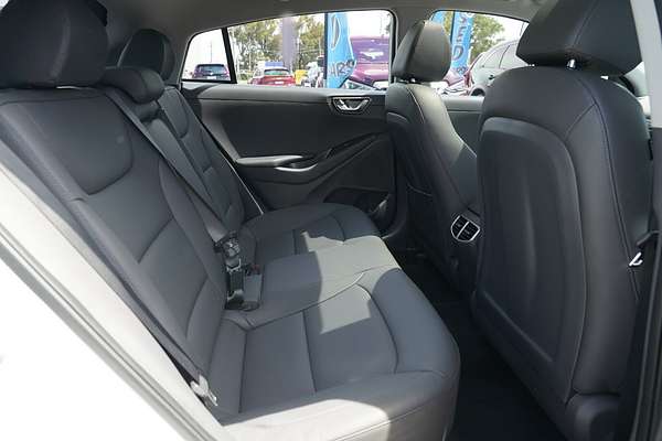 2022 Hyundai IONIQ Electric Premium AE.V4