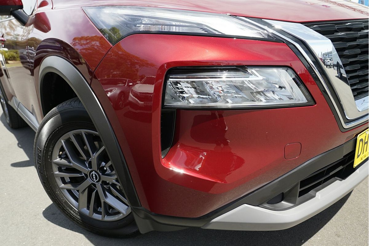 2023 Nissan X-TRAIL ST T33