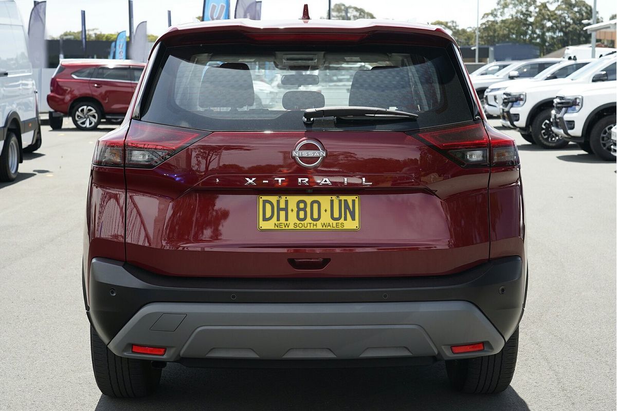 2023 Nissan X-TRAIL ST T33