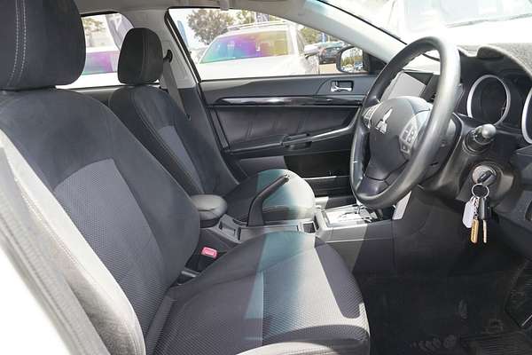 2016 Mitsubishi Lancer ES Sport CF