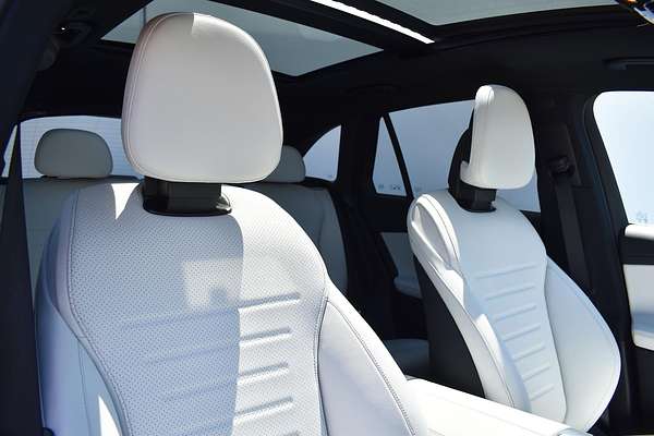 2025 Mercedes-Benz GLC-Class GLC300 X254