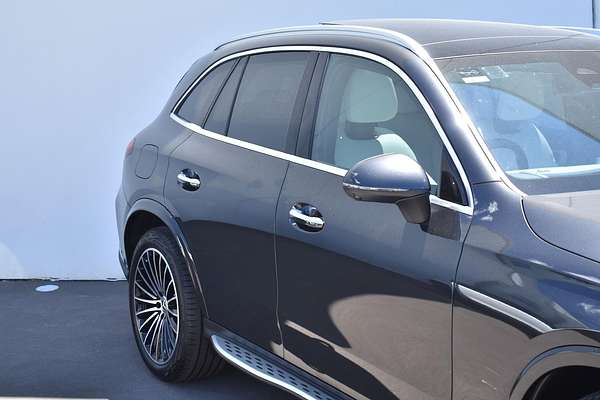 2025 Mercedes-Benz GLC-Class GLC300 X254
