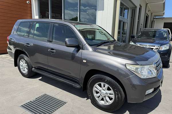 2008 Toyota Landcruiser Sahara VDJ200R