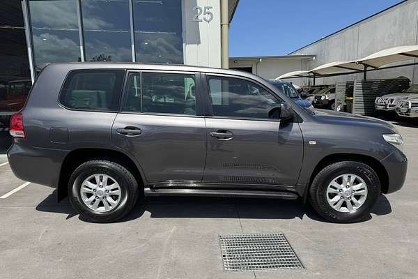 2008 Toyota Landcruiser Sahara VDJ200R