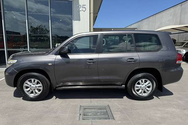 2008 Toyota Landcruiser Sahara VDJ200R