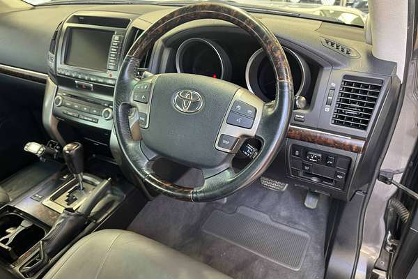 2008 Toyota Landcruiser Sahara VDJ200R