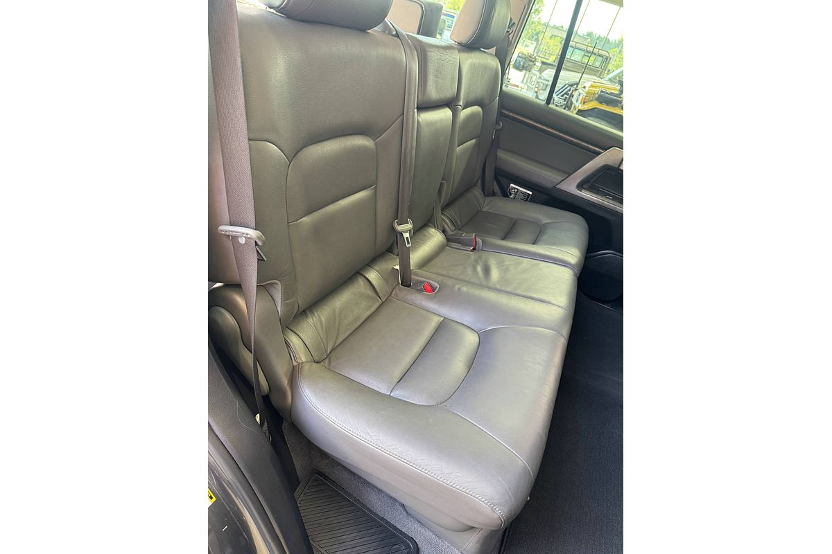 2008 Toyota Landcruiser Sahara VDJ200R