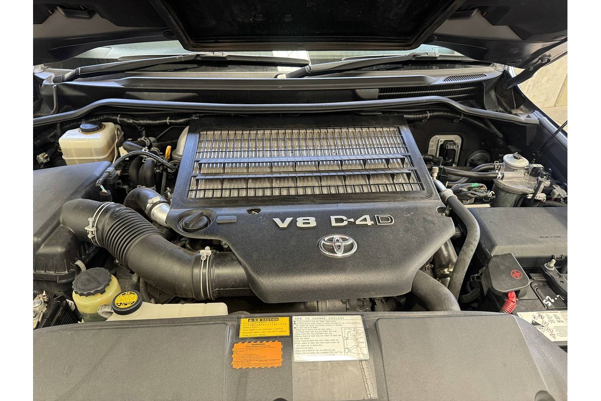 2008 Toyota Landcruiser Sahara VDJ200R