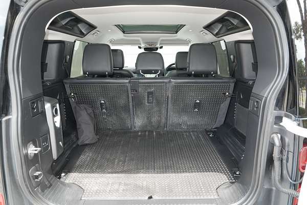 2020 Land Rover Defender 110 P400 S L663