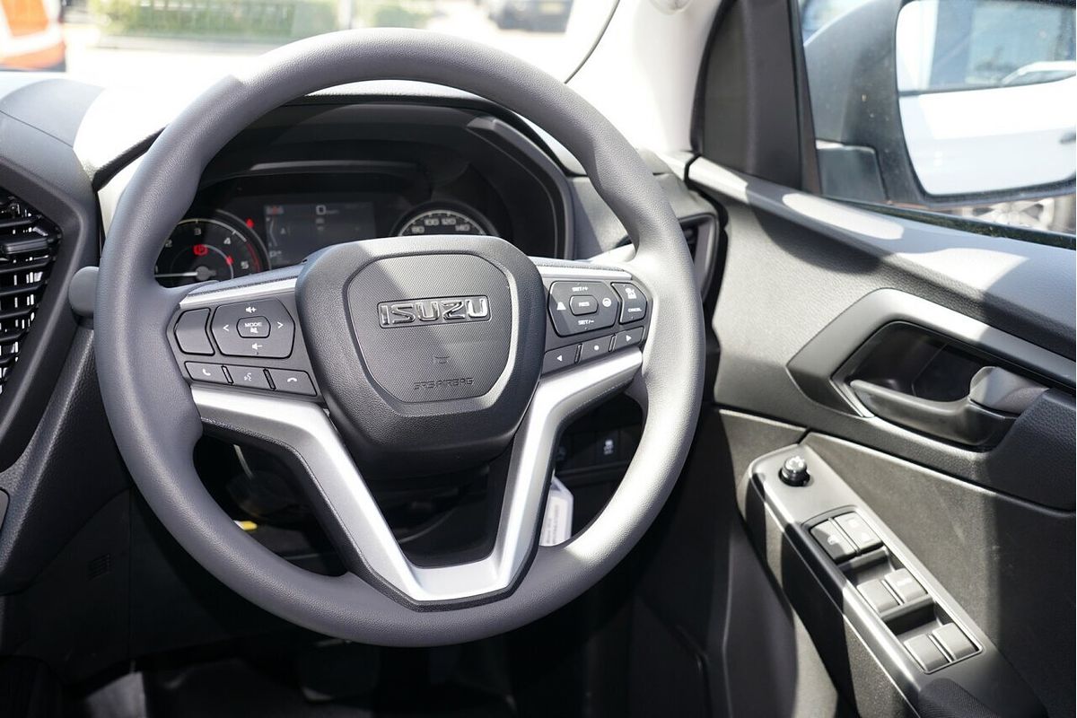 2025 Isuzu D-MAX SX High Ride Rear Wheel Drive