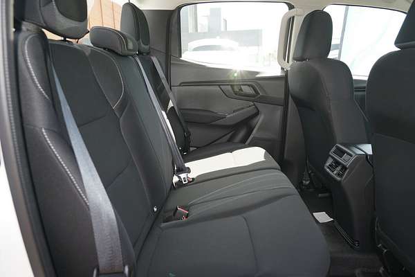 2025 Isuzu D-MAX SX High Ride Rear Wheel Drive