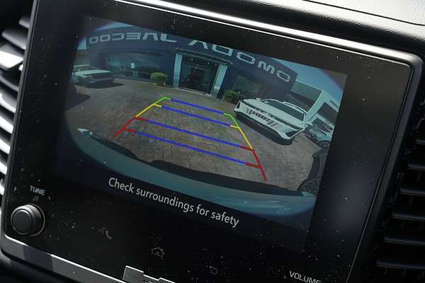 2025 Isuzu D-MAX SX High Ride Rear Wheel Drive