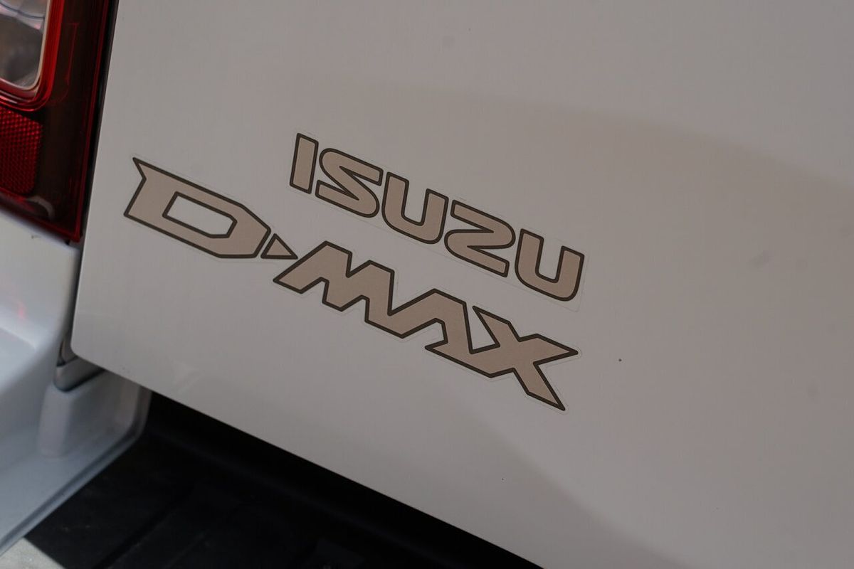 2025 Isuzu D-MAX SX High Ride Rear Wheel Drive