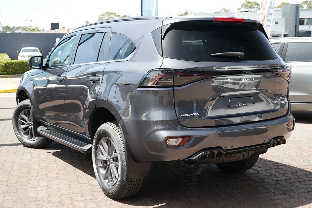 2025 Isuzu MU-X LS-U