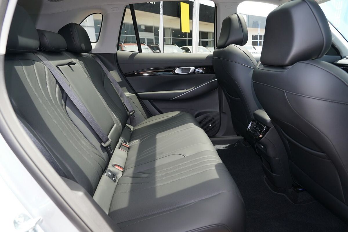 2025 Geely Starray EM-i Inspire P145