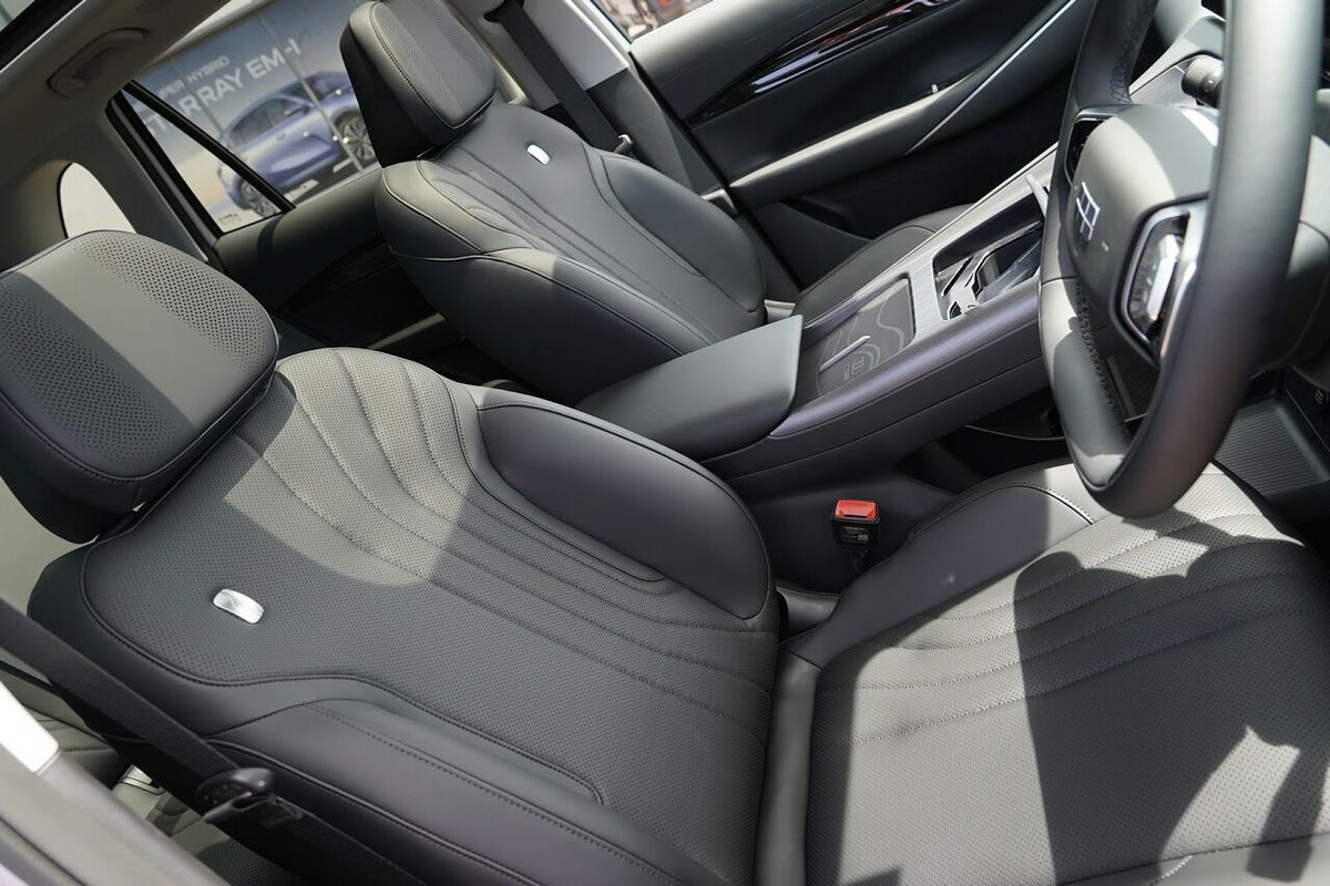 2025 Geely Starray EM-i Inspire P145