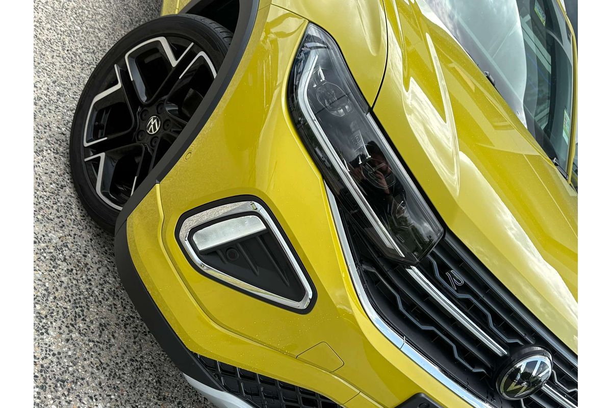 2025 Volkswagen T-Cross 85TSI R-Line D31