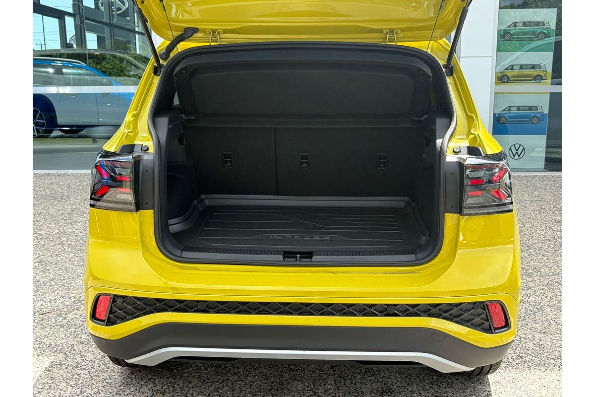 2025 Volkswagen T-Cross 85TSI R-Line D31