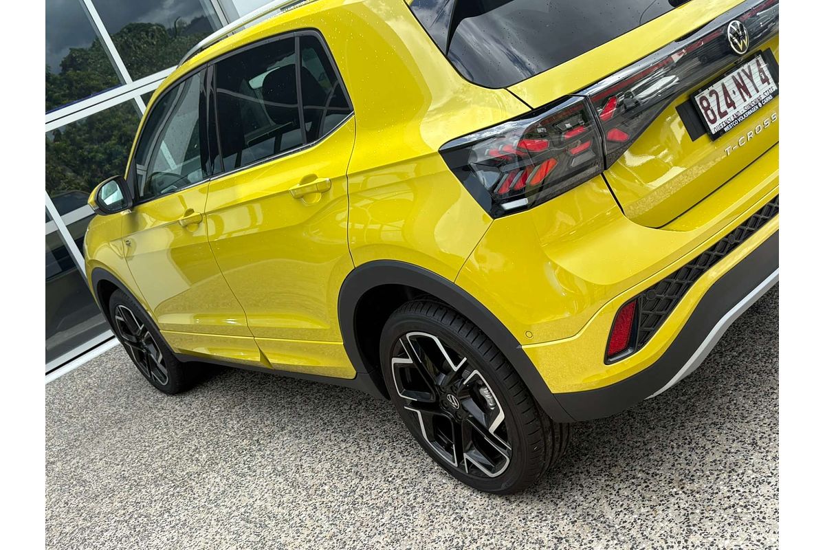 2025 Volkswagen T-Cross 85TSI R-Line D31