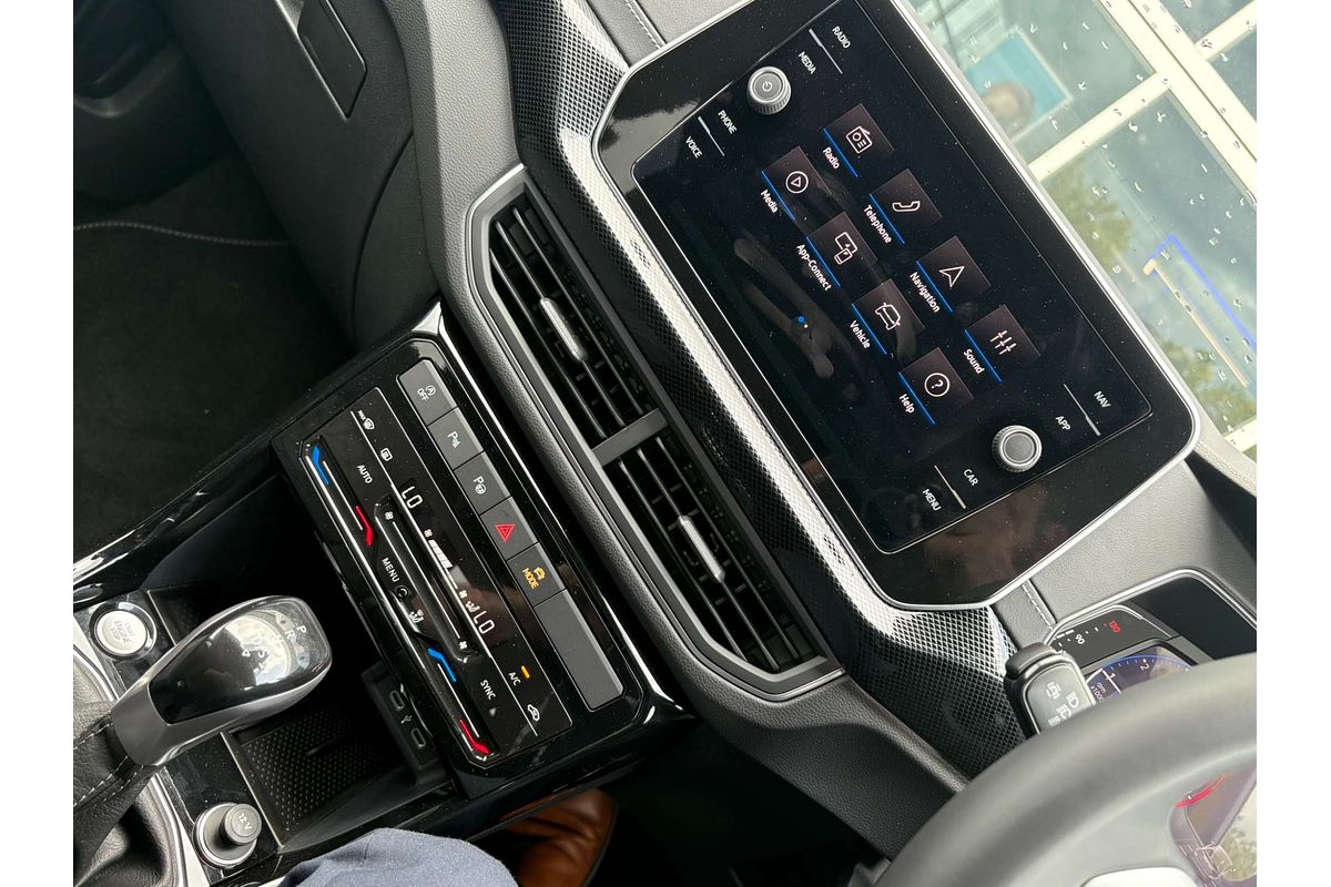 2025 Volkswagen T-Cross 85TSI R-Line D31