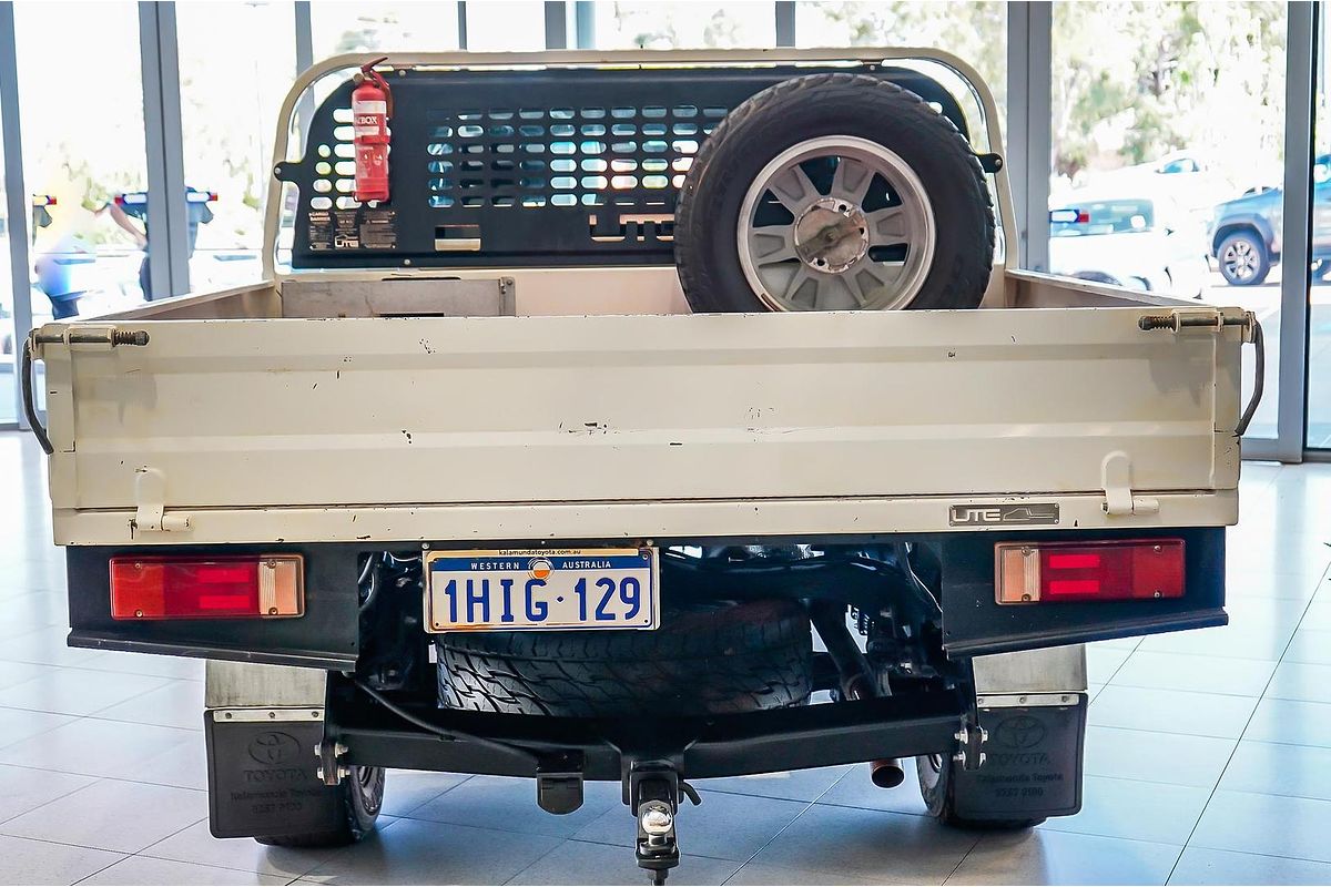 2021 Toyota Hilux SR GUN126R 4X4