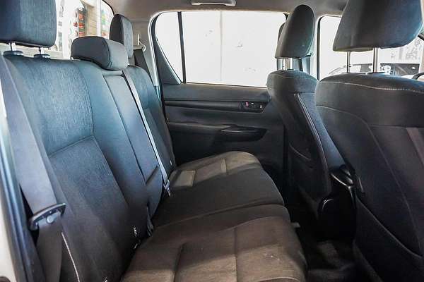 2021 Toyota Hilux SR GUN126R 4X4