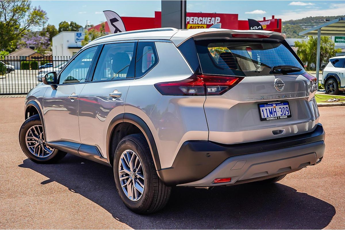 2024 Nissan X-TRAIL ST T33