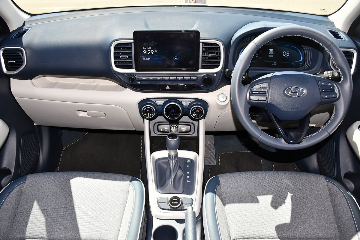 2024 Hyundai Venue Elite QX.V5