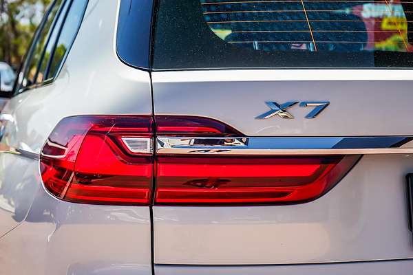 2019 BMW X7 xDrive30d G07