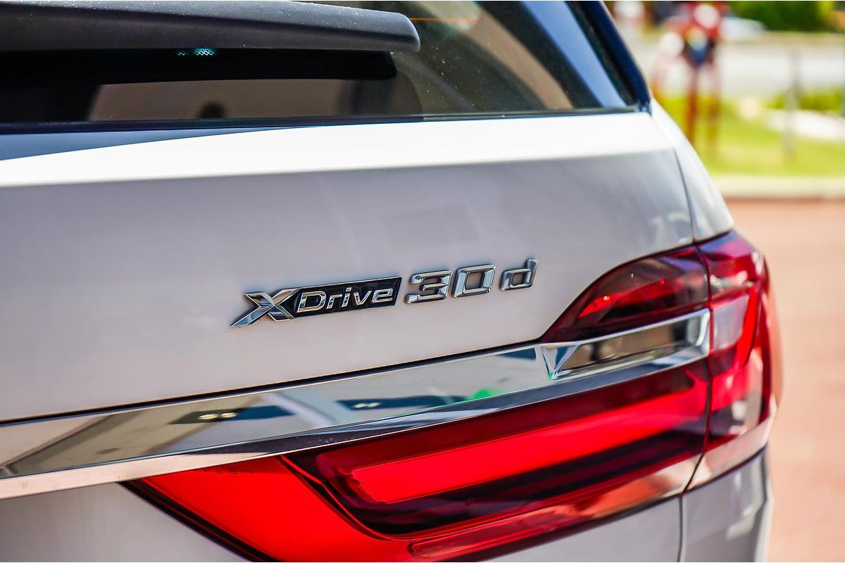 2019 BMW X7 xDrive30d G07