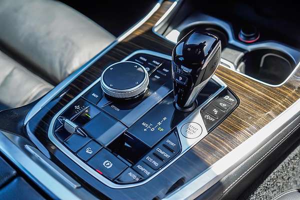 2019 BMW X7 xDrive30d G07