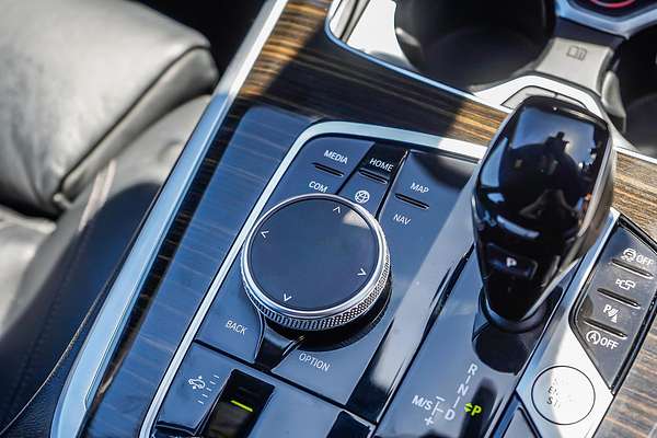 2019 BMW X7 xDrive30d G07