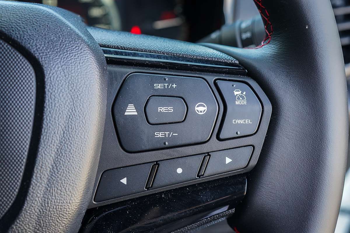 2025 Isuzu D-MAX X-TERRAIN 4X4