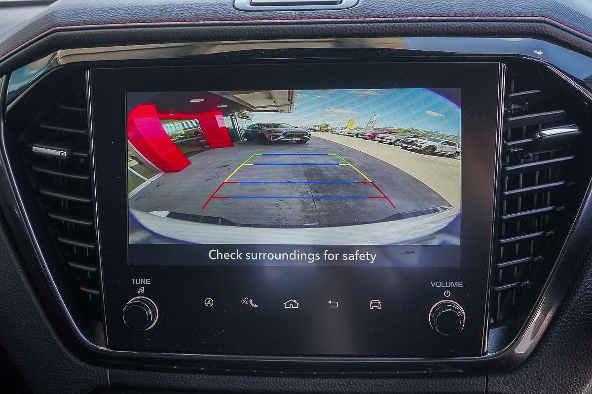 2025 Isuzu D-MAX X-TERRAIN 4X4