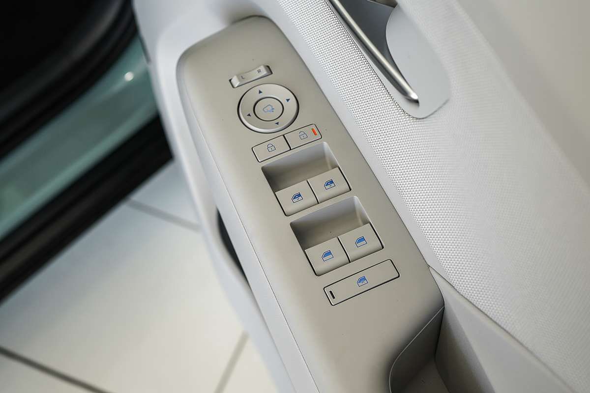 2025 Hyundai Kona Hybrid Premium SX2.V3