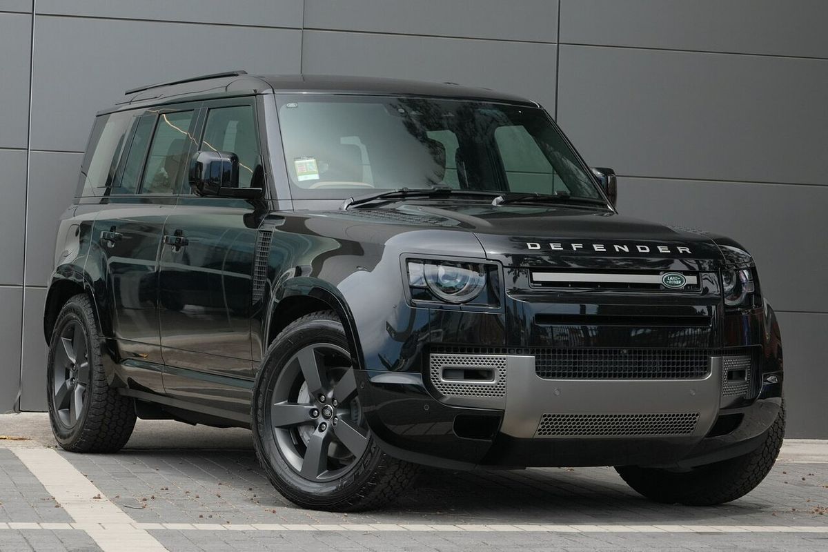 2025 Land Rover Defender 110 D350 X-Dynamic SE L663