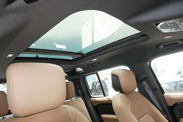 2025 Land Rover Defender 110 D350 X-Dynamic SE L663