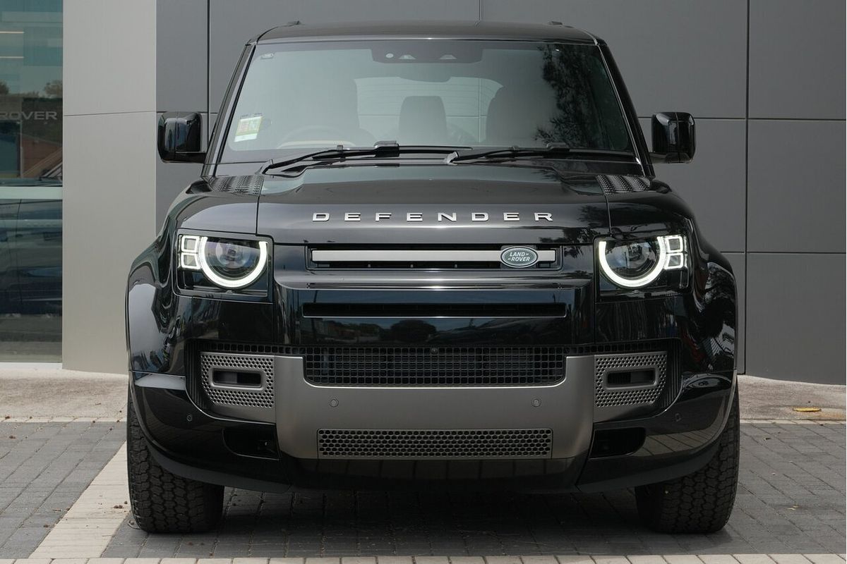 2025 Land Rover Defender 110 D350 X-Dynamic SE L663