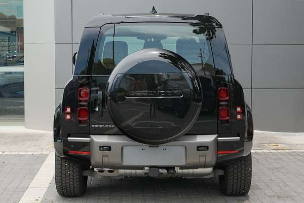 2025 Land Rover Defender 110 D350 X-Dynamic SE L663