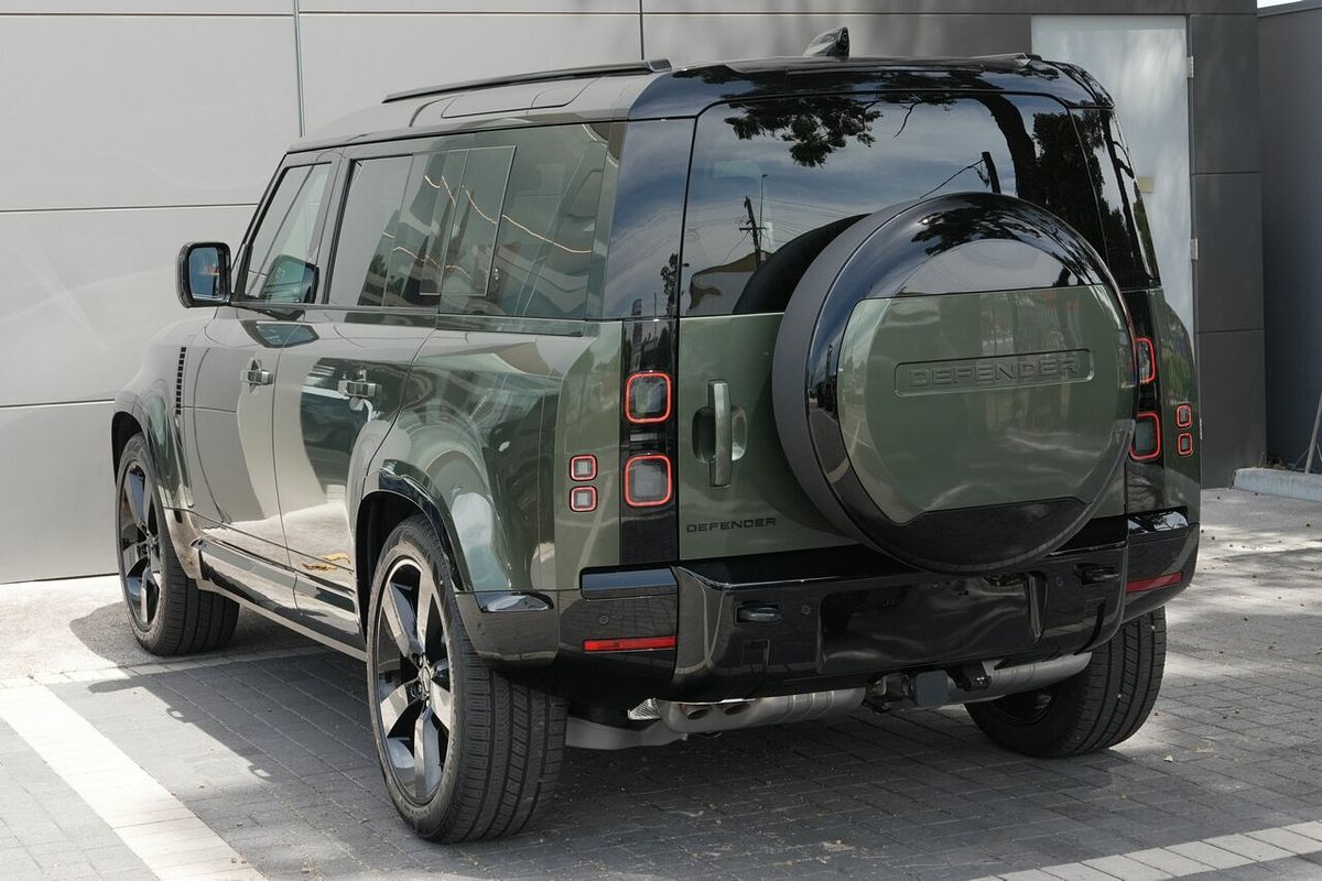 2025 Land Rover Defender 110 D350 X-Dynamic HSE L663