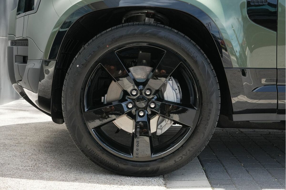 2025 Land Rover Defender 110 D350 X-Dynamic HSE L663