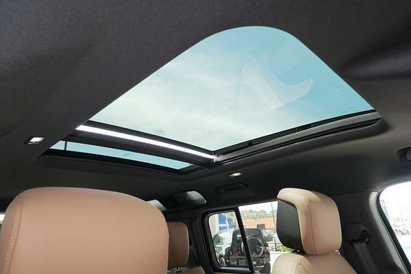 2025 Land Rover Defender 110 D350 X-Dynamic HSE L663