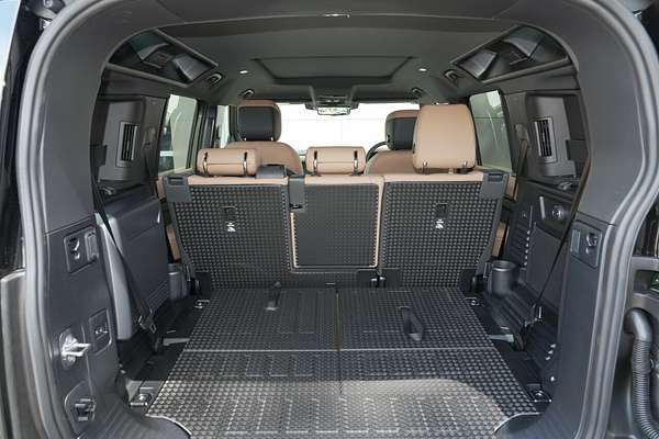 2025 Land Rover Defender 110 D350 X-Dynamic HSE L663