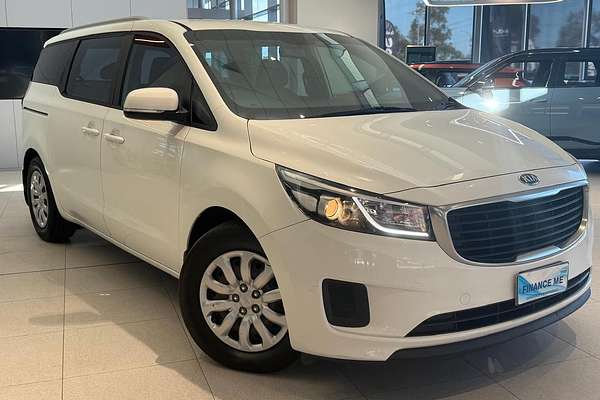 2015 Kia Carnival S YP