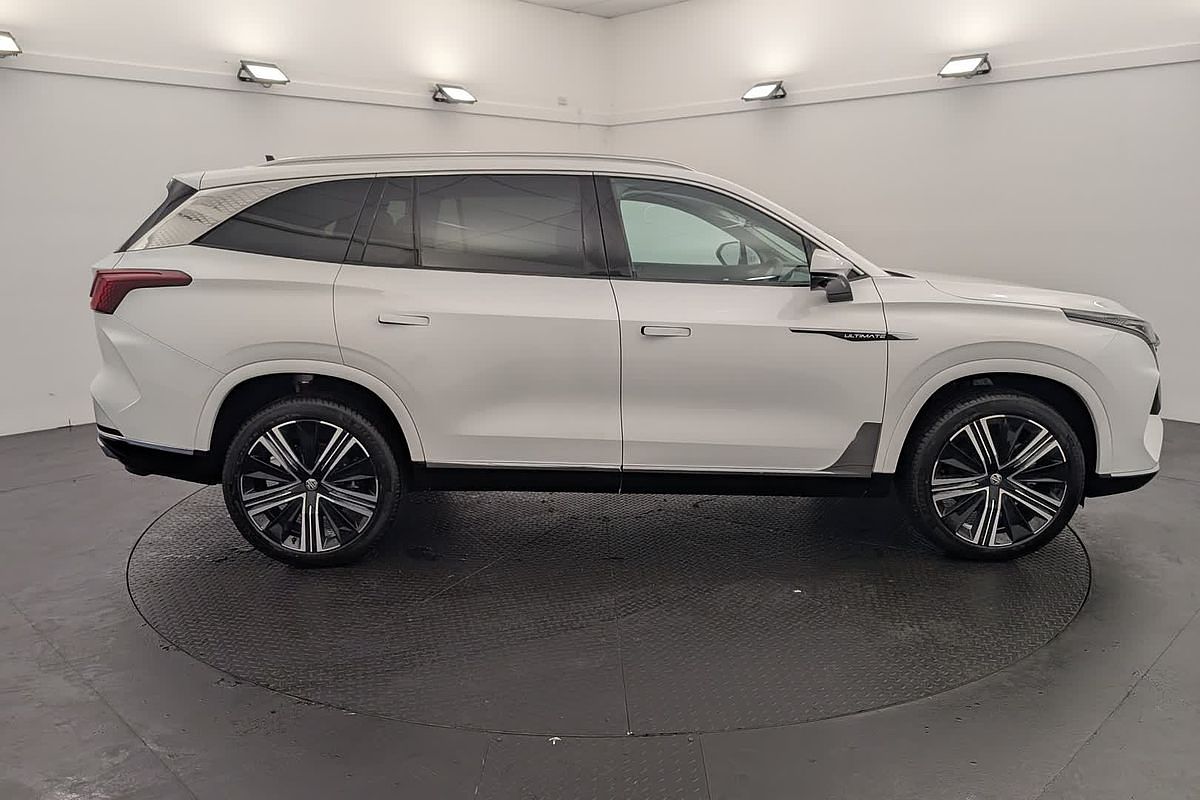 2025 MG QS Essence IS31