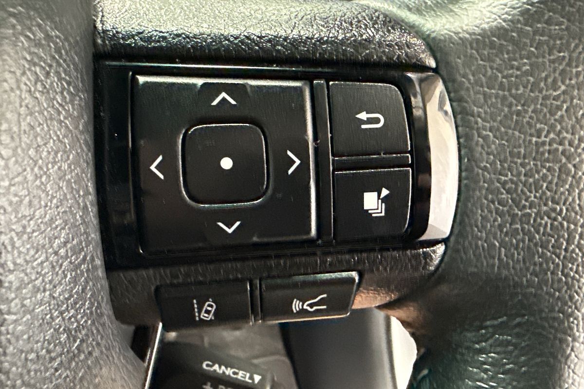 2025 Toyota Hilux Rogue 48V GUN126R 4X4