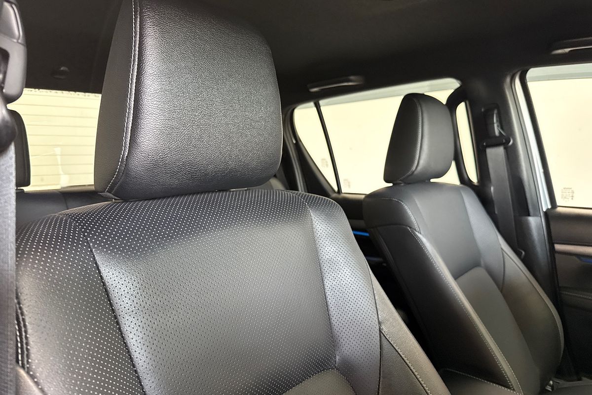 2025 Toyota Hilux Rogue 48V GUN126R 4X4